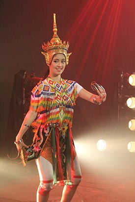 นางฟ้าเปื้อนฝุ่น