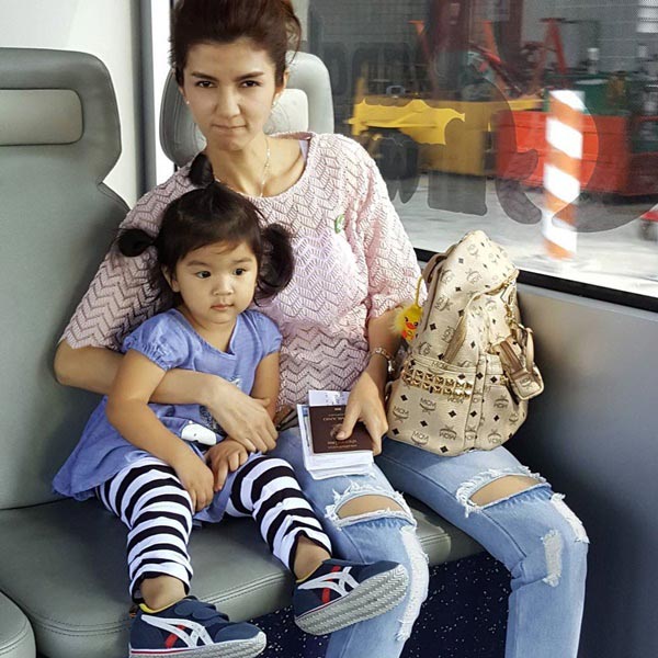  โบว์ แวนด้า น้องมะลิ 