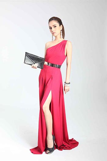 ลูกไม้ไกลต้น