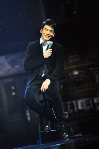 บี้ สุกฤษฎิ์ Love 10 ปีไม่มีหยุด