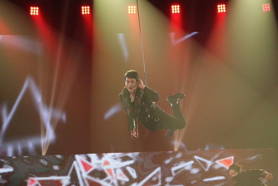 บี้ สุกฤษฎิ์ Love 10 ปีไม่มีหยุด