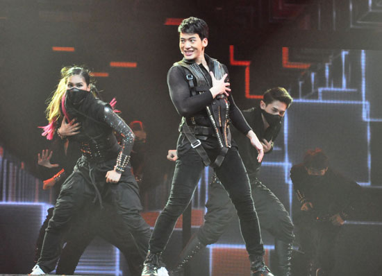 บี้ สุกฤษฎิ์ Love 10 ปีไม่มีหยุด