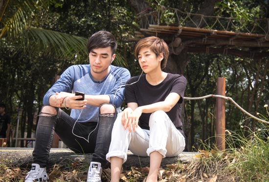 ศรัญ แอนนิ่ง MV เพลง เปลี่ยน 