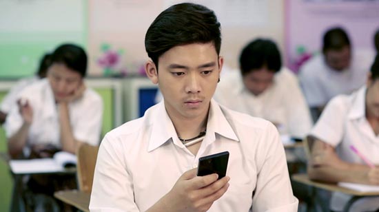เบิ้ล ปทุมราช MV เพลง เฟสก็หายไลน์ก็เงียบ