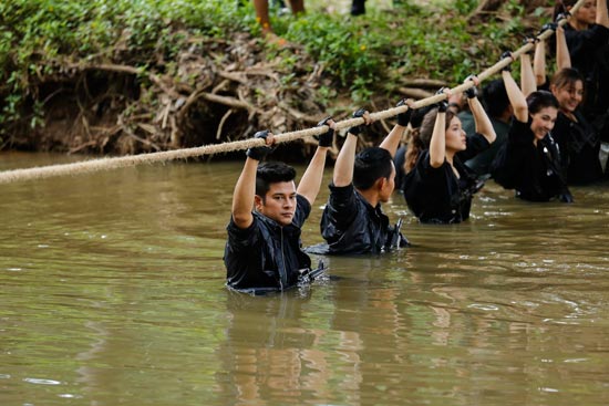 มือปราบสายเดี่ยว 