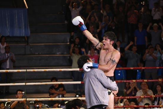 ลูกผู้ชายเลือดเดือด