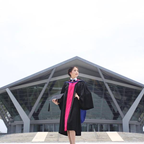 เบลล์ ฝน