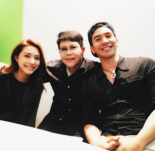 โป๊ป มิว