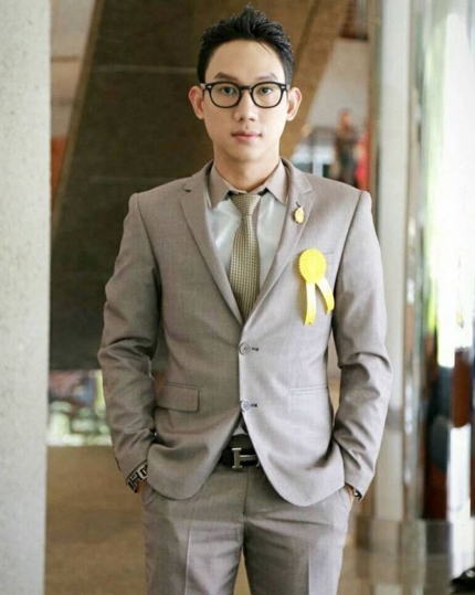 ปลื้ม เลิก ทับทิม