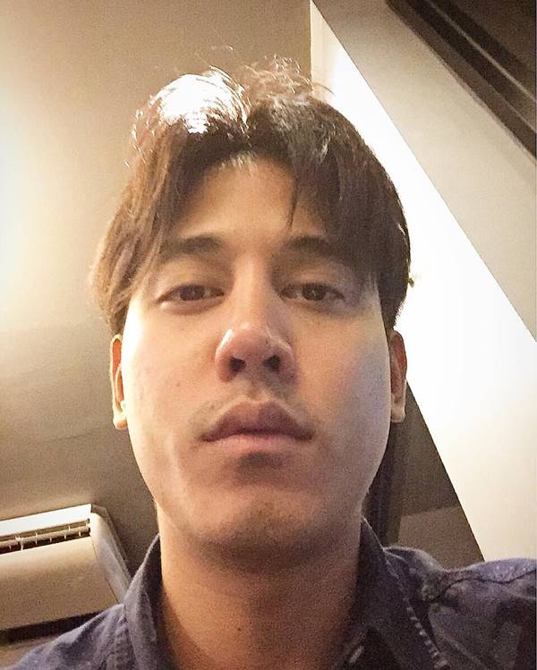 ป๊อป ฐากูร