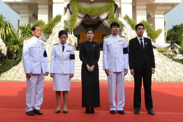 งานศพ ปอ ทฤษฎี