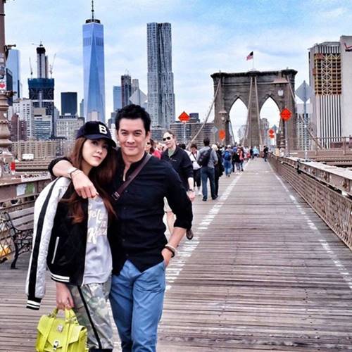 ชาคริต วุ้นเส้น