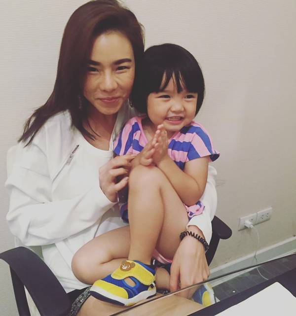 คริส หอวัง