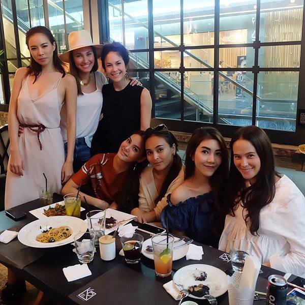 นานา ไรบีนา