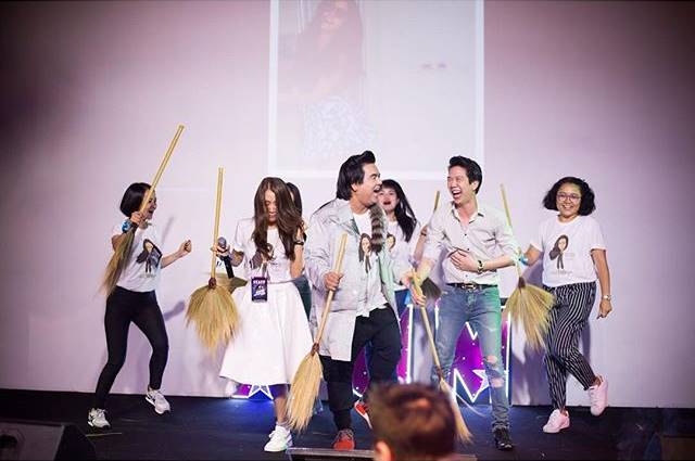 เอ ศุภชัย สอน ม.กรุงเทพ