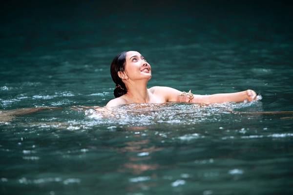 ละครนาคี