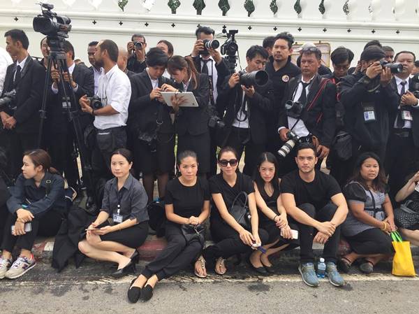 ไอซ์ อภิษฎา เอมมี่ มรกต