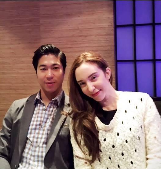 คลาวเดีย จักรพันธุ์ แฟน