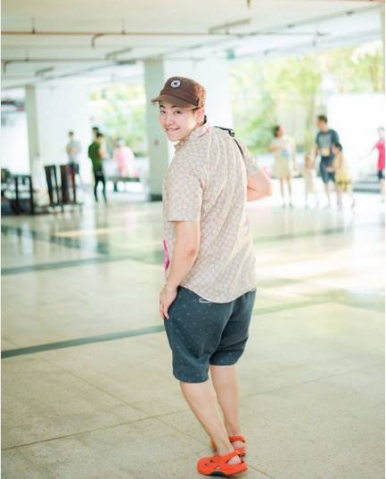 แว่น สิริรัตน์