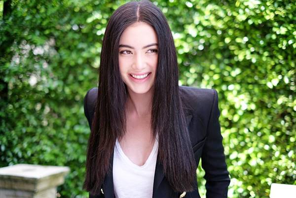 ใหม่ ดาวิกา