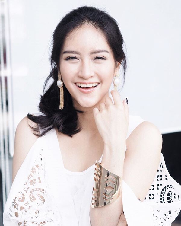 แพร ณัฏฐธิดา ดำรงวิเศษพาณิชย์