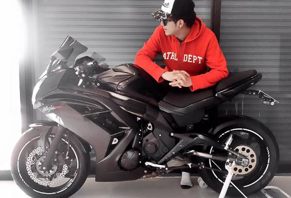 ด็อจ พันธ์ธวัช