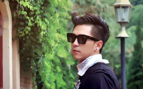 ด็อจ พันธ์ธวัช