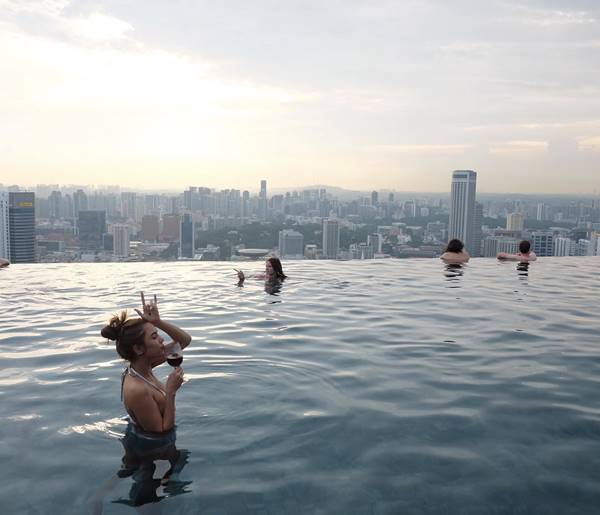 อุ้ม ลักขณา บอล กฤษณะ