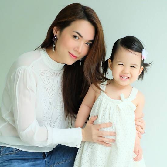 เมย์ เฟื่องอารมย์ น้องมายู