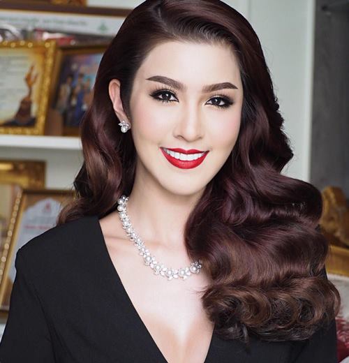 ไฮโซม่านฟ้า อรปภัตร