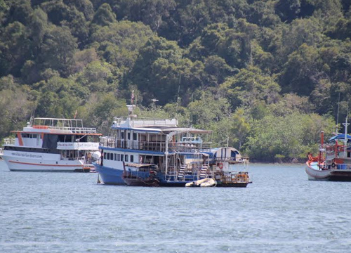 เกาะตาชัย