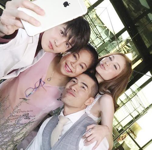 กอล์ฟขวัญ