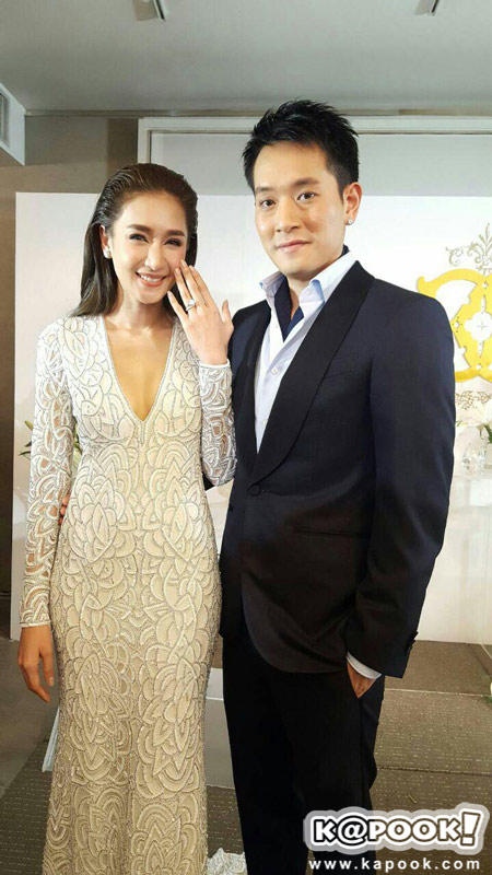 งานแต่งเนย โชติกา