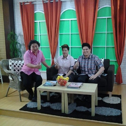 เมย์ จงเลิศเจษฎาวงศ์ ภรรยาของ อ.ยิ่งศักดิ์