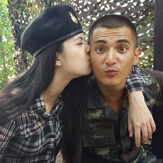 ชิน-ชาโน-กวิน ในวันเยี่ยมญาติทหาร ครอบครัวมาหาพร้อมหน้าพร้อมตา