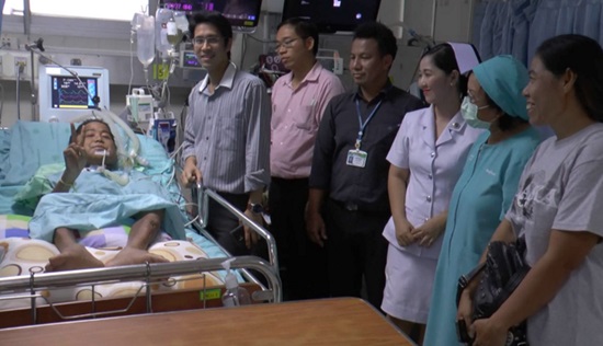 แดง จิตกร 