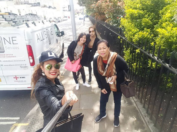 ขวัญ อุษามณี ลั้ลลา พาคุณแม่บินตรงร่วมงานแต่ง พี่ลูกแก้ว วิาห์หนุ่มออสซี่ขวัญ อุษามณี ลั้ลลา พาคุณแม่บินตรงร่วมงานแต่ง พี่ลูกแก้ว วิาห์หนุ่มออสซี่ 