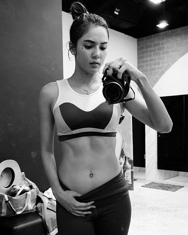 อุ้ม เสนาหอย