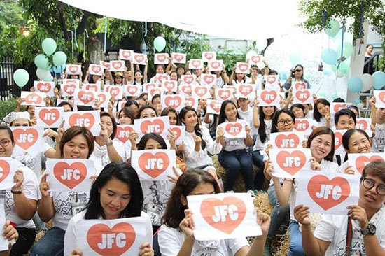 จุ๋ย วรัทยา-ดีเจพุฒ