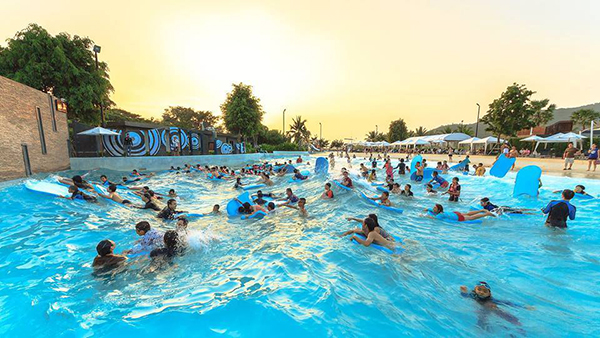 Black Mountain Water Park 