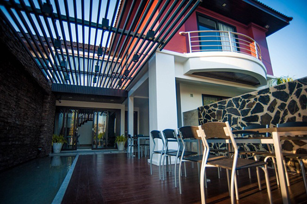 ที่พักบางเสร่