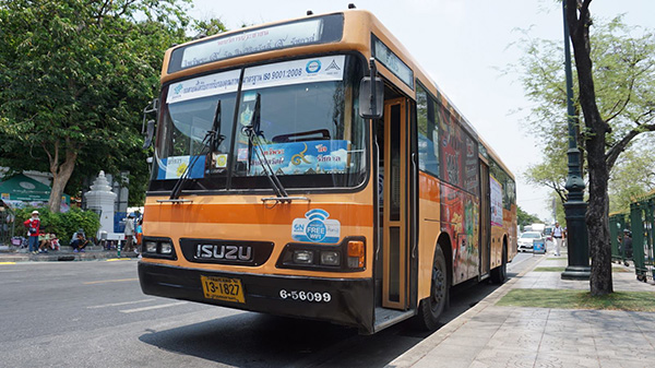 ไหว้พระ 9 วัด