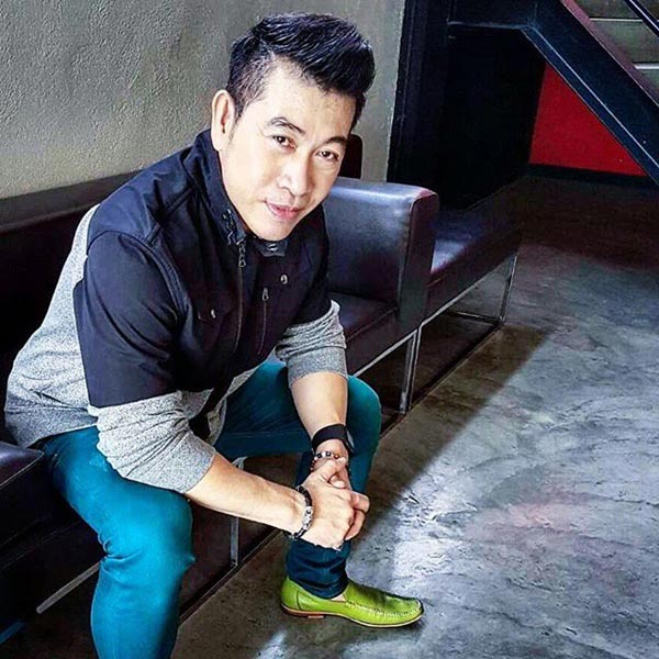 จตุพล ชมภูนิช