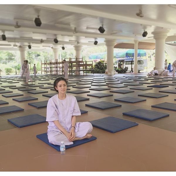 ดาราทำบุญ วันมาฆบูชา