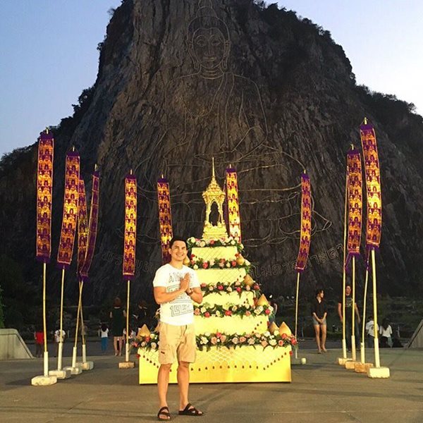 ดาราทำบุญ วันมาฆบูชา