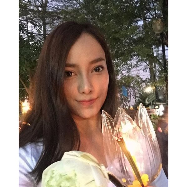 ดาราทำบุญ วันมาฆบูชา