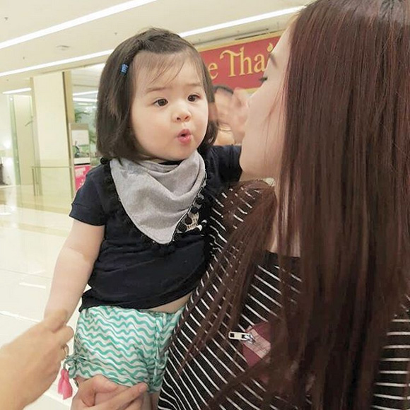 น้องบีลีฟ ลูกสาวตั๊ก บริบูรณ์
