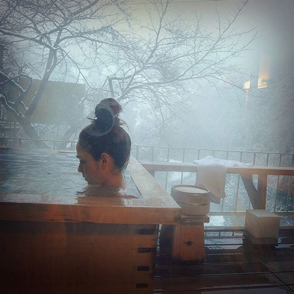 ชมพู่ น็อต