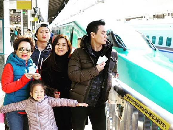 ชมพู่ น็อต