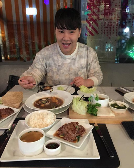 ดีเจบุ๊คโกะ ศัลยกรรม